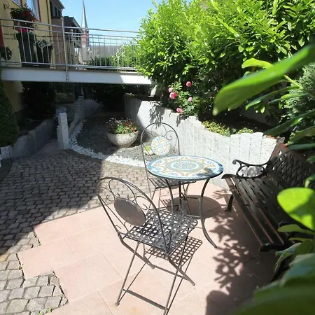 Moselblick-stein 公寓