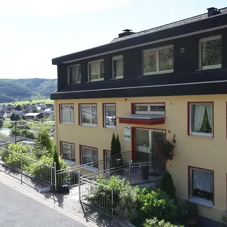 Moselblick-stein * Valwig